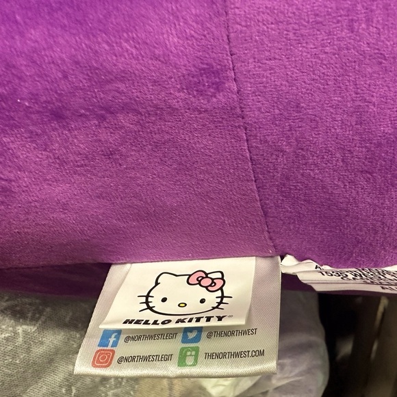 HELLO KITTY Ultra Soft Large Travel Pillow - Picture 3 of 5